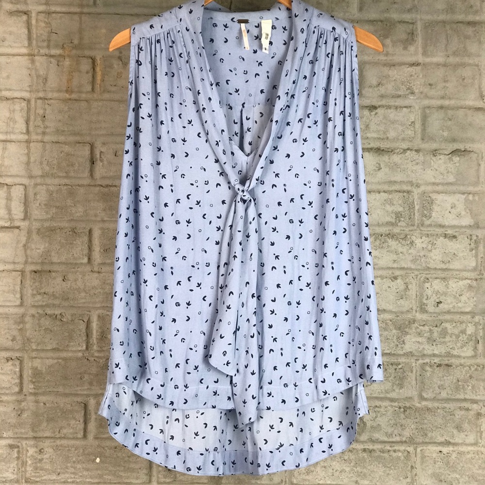 FREE PEOPLE sleeveless light weight